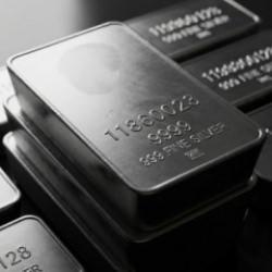 G&uuml;m&uuml;şte tarihi &ccedil;&ouml;k&uuml;ş: 1980'den bu yana en sert d&uuml;ş&uuml;ş yaşanıyor