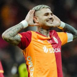 Hagi'yi ge&ccedil;erek Galatasaray tarihine ge&ccedil;en Icardi'den taraftara duygusal mesaj: 