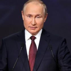 İran'dan son dakika uranyum a&ccedil;ıklaması: Putin&rsquo;e giderek mesajı ilettik