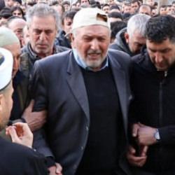 İki evladını kaybeden babadan y&uuml;rekleri dağlayan s&ouml;zler