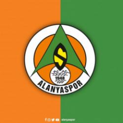 Ma&ccedil;a bir saat kala: Alanyaspor'un yıldızı kadrodan &ccedil;ıkarıldı