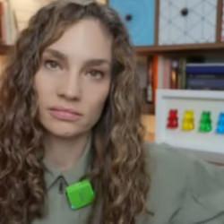 Nevşin Meng&uuml;'den akla ziyan s&ouml;zler: 455 bin konut neden 6 ayda yapılmadı