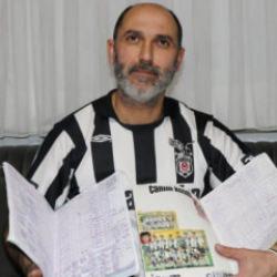 Onunki bir kara sevda! Hakan Altınel 25 yıldır Beşiktaş'ın her ma&ccedil;ını tek tek not ediyor