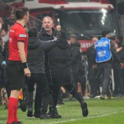 Sergen Yal&ccedil;ın ma&ccedil; biter bitmez isyan etti: 'Taraftarı kaybettik'