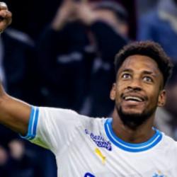 Son dakika... Beşiktaş'ta transfer bitmiyor! Amir Murillo yola &ccedil;ıktı