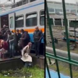 Son Dakika: Esenler'de metro raylardan &ccedil;ıktı! Yolcular tahliye ediliyor