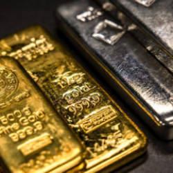 Son dakika haberi: Altın d&uuml;şt&uuml;, g&uuml;m&uuml;ş &ccedil;ok sert &ccedil;akıldı! İşte d&uuml;ş&uuml;ş&uuml;n 4 ana sebebi