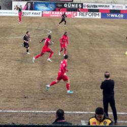 S&uuml;per Lig'e koşan takım ağır yaralı: Deplasmanda 3-1 mağlup oldular