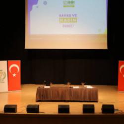 İHH, Kadın ve Savaş Paneli d&uuml;zenledi