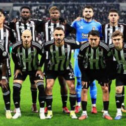 Beşiktaş'ın yeni yıldızı ilk ma&ccedil;ında atmosfere hayran kaldı