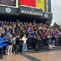 Buca Belediyesi'nde iş&ccedil;iler yeniden iş bıraktı