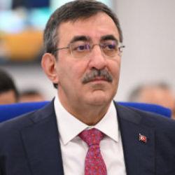 Cumhurbaşkanı Yardımcısı Cevdet Yılmaz'dan Kanal 7 ekranlarında &ouml;nemli a&ccedil;ıklamalar