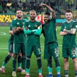 Golle başlayıp golle biten ma&ccedil;ta 1. Lig'in lideri değişti! 