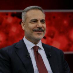 Bakan Fidan'dan 4 &uuml;lke ile kritik temas: İran savaşı hakkında konuşuldu!