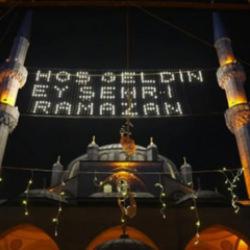 İftar saatleri 2026 | İstanbul, Ankara, İzmir, Bursa, Antalya, Konya iftar saatleri