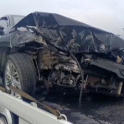 Kuzey Marmara gişelerinde ara&ccedil; bariyerlere &ccedil;arptı! O anlar kamerada