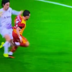 Rams Park'ta kırmızı kart &ccedil;ıktı! Ey&uuml;pspor 10 kişi kaldı