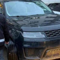 Şebeke &ccedil;&ouml;kertildi! 11 l&uuml;ks otomobile el kondu