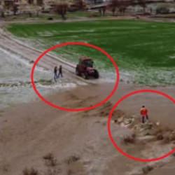 Sel dehşeti dron kamerasında: Vatandaş trakt&ouml;rle kurtarıldı