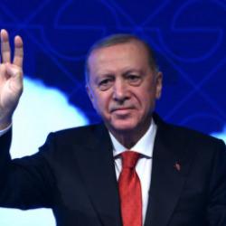 Cumhurbaşkanı Erdoğan'dan Boğazi&ccedil;i'nde &ccedil;arpıcı mesaj: 'Asli misyonunuza d&ouml;n&uuml;n'