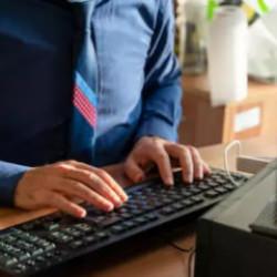 S&ouml;zleşmeli personelin ge&ccedil;ebileceği 'memur kadroları' a&ccedil;ıklandı! İşte listenin tamamı