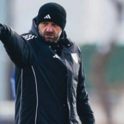 S&uuml;per Lig ekibinin hocası kayıplara karıştı: Son 2 idmana &ccedil;ıkmadı