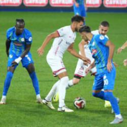 S&uuml;per Lig'de g&uuml;n&uuml;n a&ccedil;ılış ma&ccedil;ı: Gen&ccedil;lerbirliği-&Ccedil;aykur Rizespor! İlk 11'ler a&ccedil;ıklandı