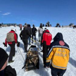 Uludağ&rsquo;da korku dolu anlar: Kızakla dereye u&ccedil;tu