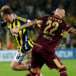 Zirvede 6 puanlık dev ma&ccedil;! Trabzonspor-Fenerbah&ccedil;e: Muhtemel 11'ler