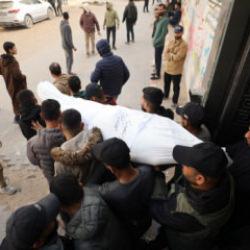 Gazze'de Ramazanın ilk g&uuml;n&uuml;nde kan d&ouml;k&uuml;ld&uuml;! İsrail iki sivili şehit etti