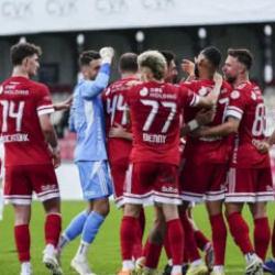 4-2'lik zafer! 3 ma&ccedil;lık hasret sona erdi