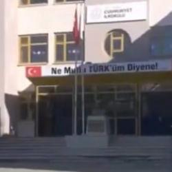 Kocaeli'de skandal baş&ouml;rt&uuml;s&uuml; iddiası: &Ouml;ğrenci derse alınmadı