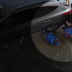 ABD'de korkun&ccedil; anlar: Anaokulu &ccedil;ıkışında &ouml;l&uuml;mden kıl payı kurtuldular!