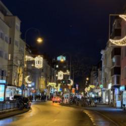 Almanya caddelerinde ramazan ışıltısı: K&ouml;ln ve Frankfurt s&uuml;slendi