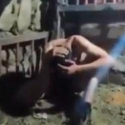 Mardin'de &ccedil;ocuğa işkence iddiası! Dehşet anına ait g&ouml;r&uuml;nt&uuml;ler ortaya &ccedil;ıktı