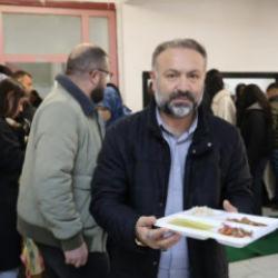 Bu k&ouml;yde iftarda evlerde yemek pişirmek yasak! 5 yıldır s&uuml;r&uuml;yor