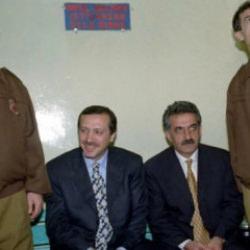 Cumhurbaşkanı Erdoğan'ın Hayati Yazıcı ile g&uuml;ndem olan hikayesi: Herkes işini yapsın