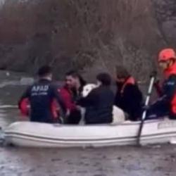 Dere yatağında mahsur kalan 5 kişi kurtarıldı