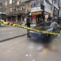 Diyarbakır'da silahlı saldırı: Yaralılar var!