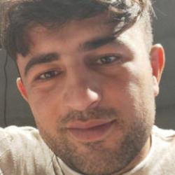 Diyarbakır'da yol kenarında &ouml;l&uuml; bulundu