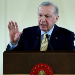 Erdoğan'dan t&uuml;m d&uuml;nyaya net mesaj: Kuzu postu giydirilmiş sırtlar s&uuml;r&uuml;lerinin...