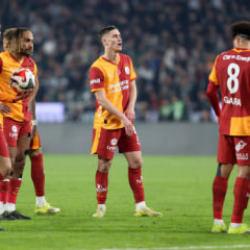 Galatasaray'ın 10 ma&ccedil;lık serisi Konya'da sona erdi