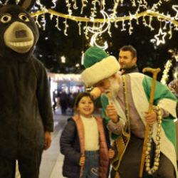 Bağcılar'da ışıl ışıl s&uuml;slemelerle Ramazan coşkusu başladı