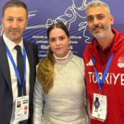 G&uuml;rcistan'da zafer bizim! Milli sporcumuzdan altın madalya