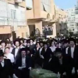 Haredi Yahudileri İsrail'i karıştırdı: Kadın askerlere saldırı sonrası ayaklanma &ccedil;ıktı