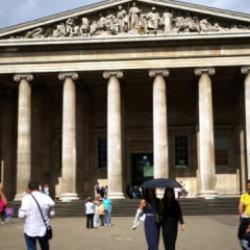 İngiltere ve İsrail'den tarihe m&uuml;dahale: Filistin ifadesi eserlerden tek tek kaldırıldı