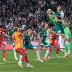 Konyaspor ve Galatasaray 50. randevuda! 2007'de unutulmaz ma&ccedil;