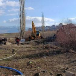 Malatya'da altyapı &ccedil;alışmaları sırasında g&ouml;&ccedil;&uuml;k; 2 yaralı