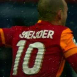 G&ouml;zler dev ma&ccedil;ta! Mancini yıllar &ouml;nceki tarihi zaferi hatırlattı