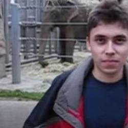 M&uuml;zelik eşya oldu! YouTube'a y&uuml;klenen ilk video satıldı!